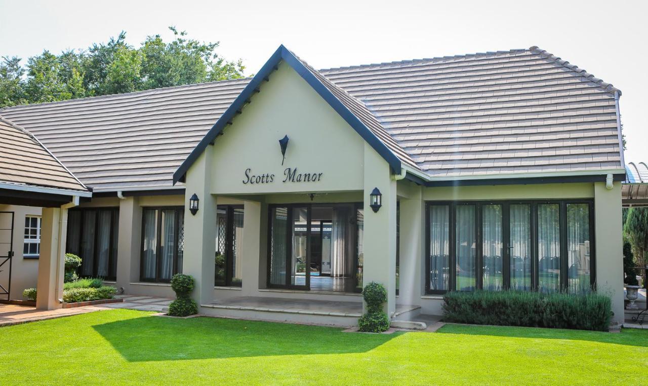 Scott'S Manor Guesthouse Function And Conference Venue Lichtenburg Exterior foto